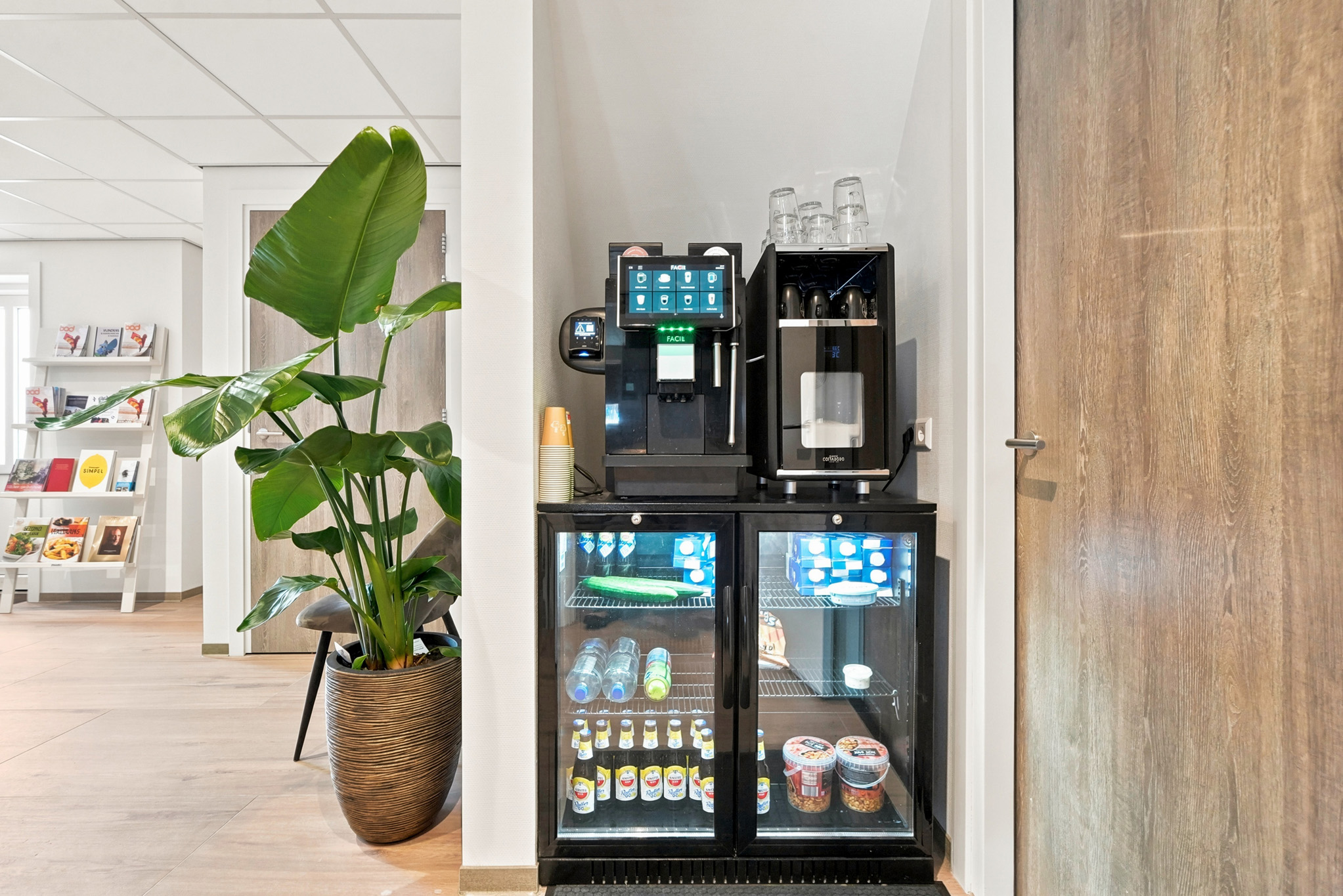 Honesty Bar im Guesthouse Ouddorp Connection
